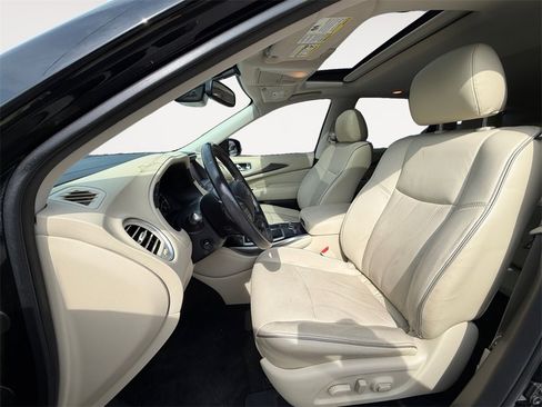 Used 2019 INFINITI QX60 Luxe w/ Essential Package image 11