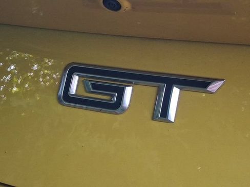 Used 2024 Ford Mustang GT RWD image 9