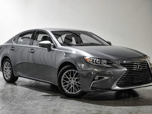 Used 2017 Lexus ES 350 FWD image 11
