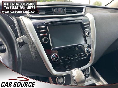 Used 2018 Nissan Murano SV AWD/4WD image 18