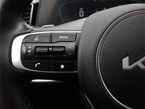 Certified 2023 Kia Sportage EX image 22