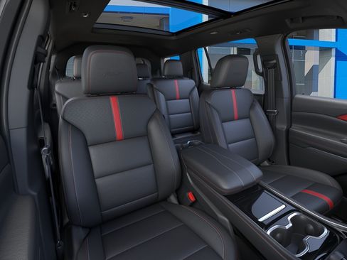 New 2026 Chevrolet Traverse RS AWD/4WD image 16