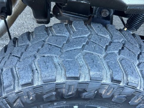 Used 2018 RAM 2500 Tradesman w/ Chrome Appearance Group AWD/4WD image 34