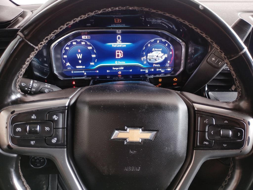 Used 2025 Chevrolet Silverado 2500 LT AWD/4WD image 29