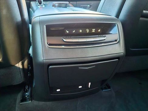 Certified 2022 Cadillac Escalade ESV Luxury w/ LPO, Illumination Package image 17