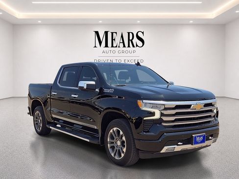 Used 2022 Chevrolet Silverado 1500 High Country w/ Technology Package RWD image 7