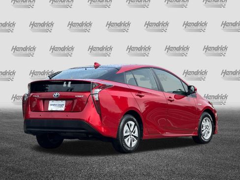 Used 2017 Toyota Prius Three FWD image 5