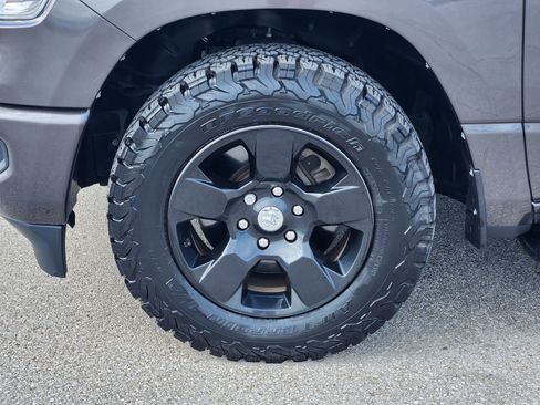 Used 2020 RAM 1500 Tradesman RWD image 10