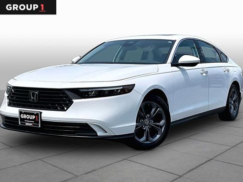 Used 2023 Honda Accord EX image 1