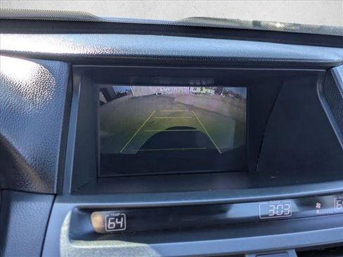 Used 2012 Honda Crosstour EX-L image 18