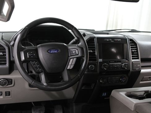 Used 2017 Ford F150 XLT w/ Equipment Group 302A Luxury image 7