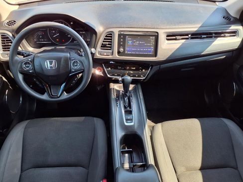 Used 2019 Honda HR-V EX image 4
