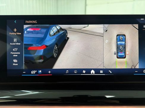 Used 2025 BMW i5 xDrive40 w/ Executive Package AWD/4WD image 34