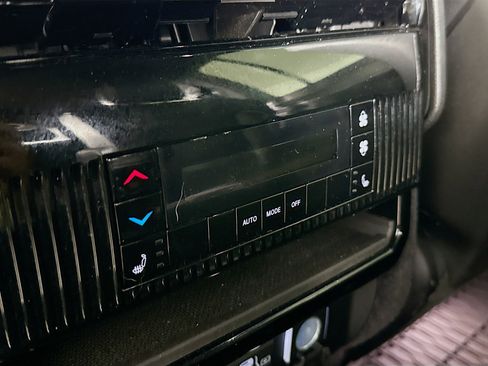 Used 2024 Jeep Wagoneer Series II image 30