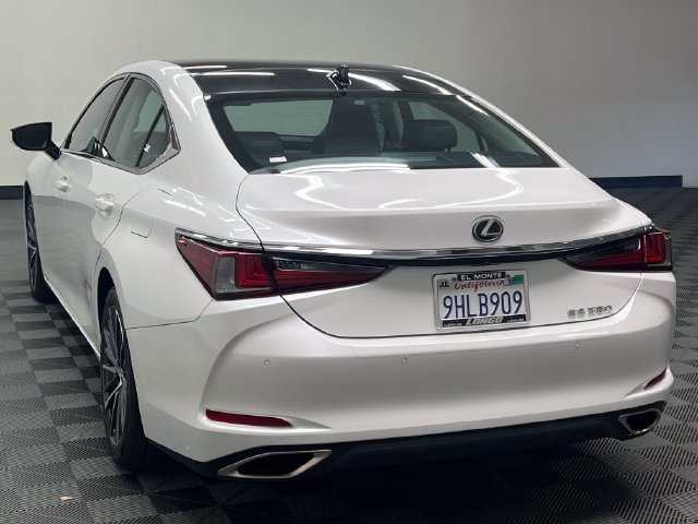 Certified 2023 Lexus ES 350 w/ Premium Package FWD image 7