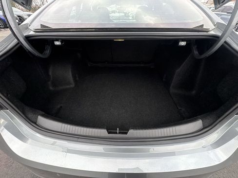 Used 2024 Chevrolet Malibu LT image 23