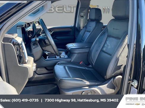 Used 2024 GMC Sierra 2500 Denali w/ Denali Reserve Package AWD/4WD image 19