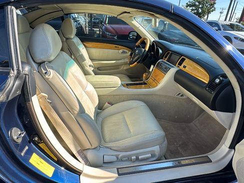 Used 2004 Lexus SC 430 Convertible RWD image 20