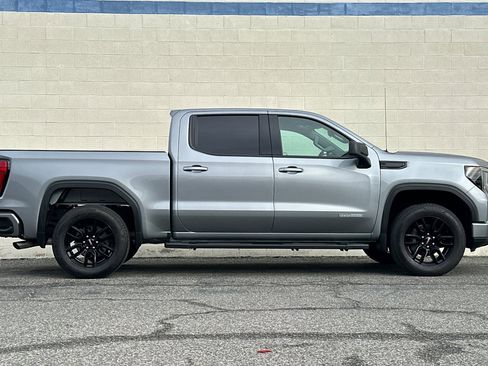 Certified 2024 GMC Sierra 1500 Elevation w/ LPO, Elevation Black Package image 3