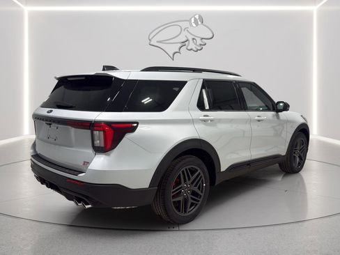 New 2026 Ford Explorer ST w/ Sun And Sound Package image 6