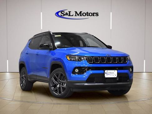 New 2026 Jeep Compass Limited w/ Sun, Sound & Navigation Group AWD/4WD image 8
