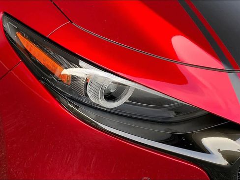 Used 2024 MAZDA MAZDA3 Hatchback w/Premium Plus Pkg image 27