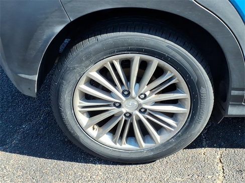 Used 2018 Hyundai Kona SEL image 12