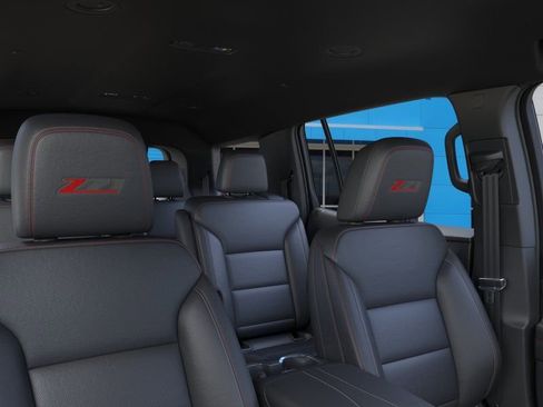 New 2026 Chevrolet Traverse Z71 w/ Enhanced Driving Package image 24