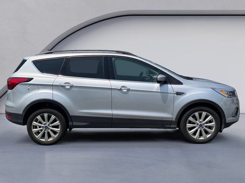 Used 2019 Ford Escape SEL FWD image 5