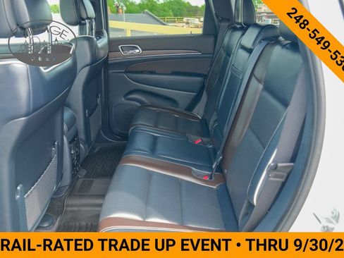 Used 2015 Jeep Grand Cherokee Overland AWD/4WD image 13