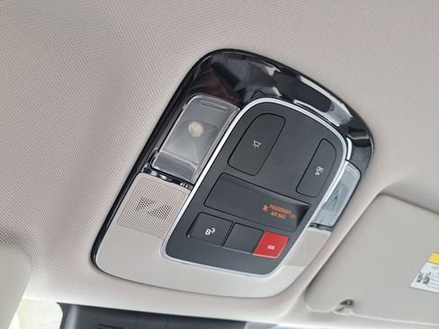 Used 2026 Hyundai Tucson SE FWD image 33