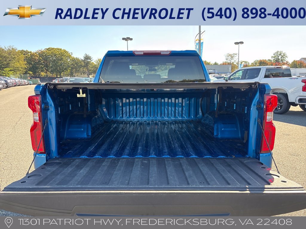 Used 2023 Chevrolet Silverado 1500 RST w/ Z71 Off-Road Package AWD/4WD image 13