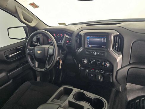 Used 2020 Chevrolet Silverado 1500 W/T RWD image 11