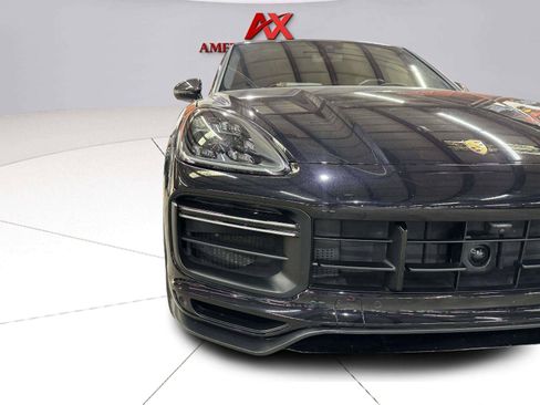 Used 2022 Porsche Cayenne Turbo GT AWD/4WD image 12