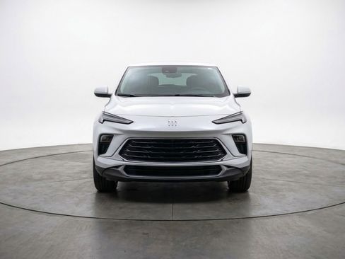 Used 2025 Buick Encore GX Preferred image 2