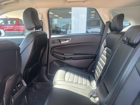 Used 2022 Ford Edge SEL w/ Convenience Package AWD/4WD image 13