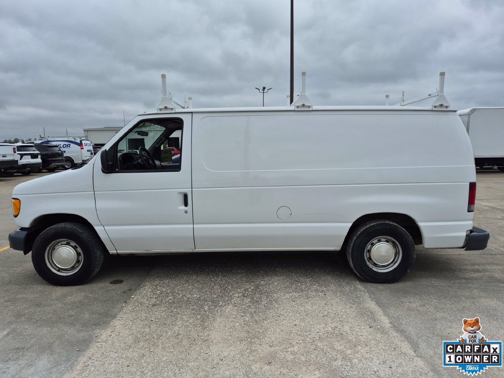 Used 2002 Ford E-150 and Econoline 150 RWD image 4