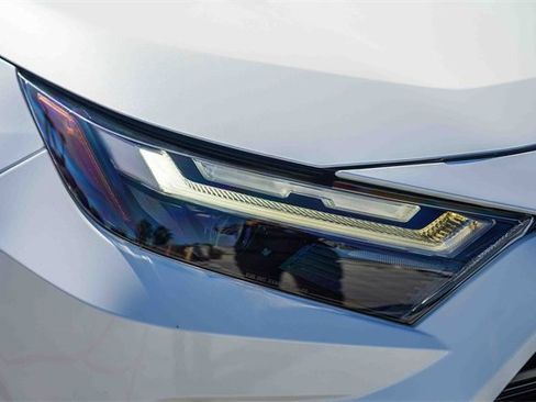 Used 2022 Toyota RAV4 XSE image 4