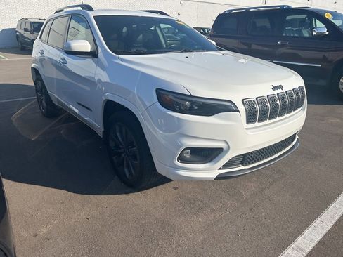 Used 2020 Jeep Cherokee High Altitude AWD/4WD image 3
