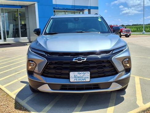 Used 2024 Chevrolet Blazer LT w/ Convenience Package FWD image 28