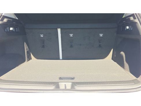 New 2026 Buick Envision Avenir image 16