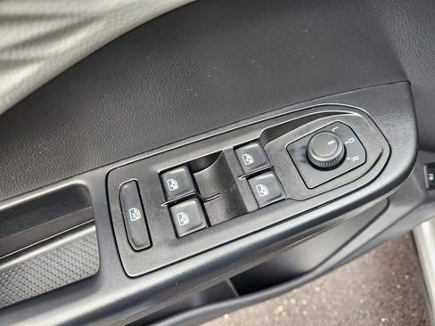 Certified 2024 Volkswagen Taos S image 26