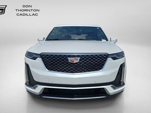 Used 2024 Cadillac XT6 Premium Luxury w/ LPO, Floor Liner Package AWD/4WD image 8