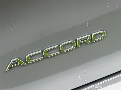 Used 2025 Honda Accord EX-L image 15