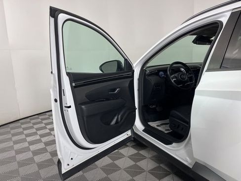 Used 2022 Hyundai Tucson SEL w/ Convenience + Premium Package image 16