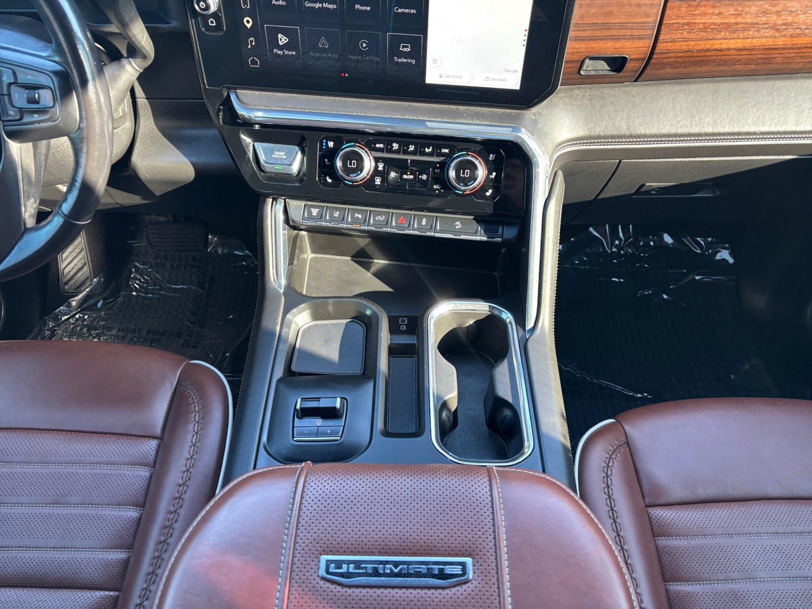Used 2024 GMC Sierra 2500 Denali Ultimate w/ Max Trailering Package AWD/4WD image 16