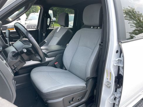 Used 2024 RAM 2500 Big Horn w/ Off Road Package image 11