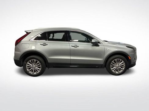 Certified 2024 Cadillac XT4 Premium Luxury w/ Technology Package FWD image 6