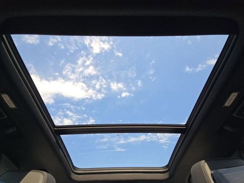 Used 2021 GMC Yukon XL Denali w/ LPO, Illumination Package image 43