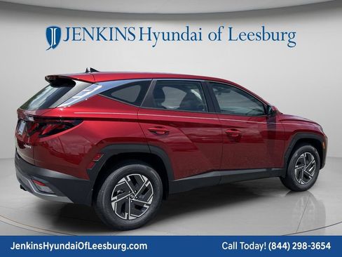New 2026 Hyundai Tucson Blue SE w/ Tow & Go Package AWD/4WD image 6